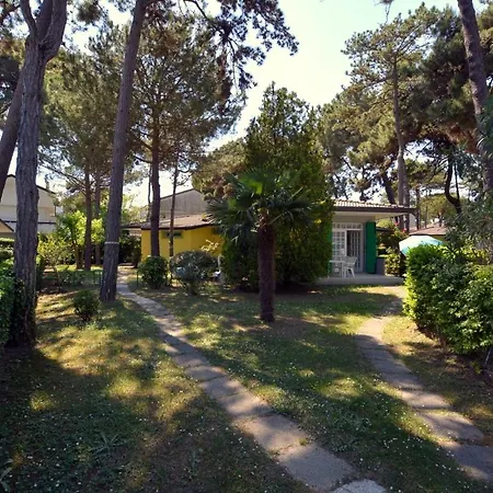 Дом отдыха Lignano Pineta Линьяно-Саббьядоро